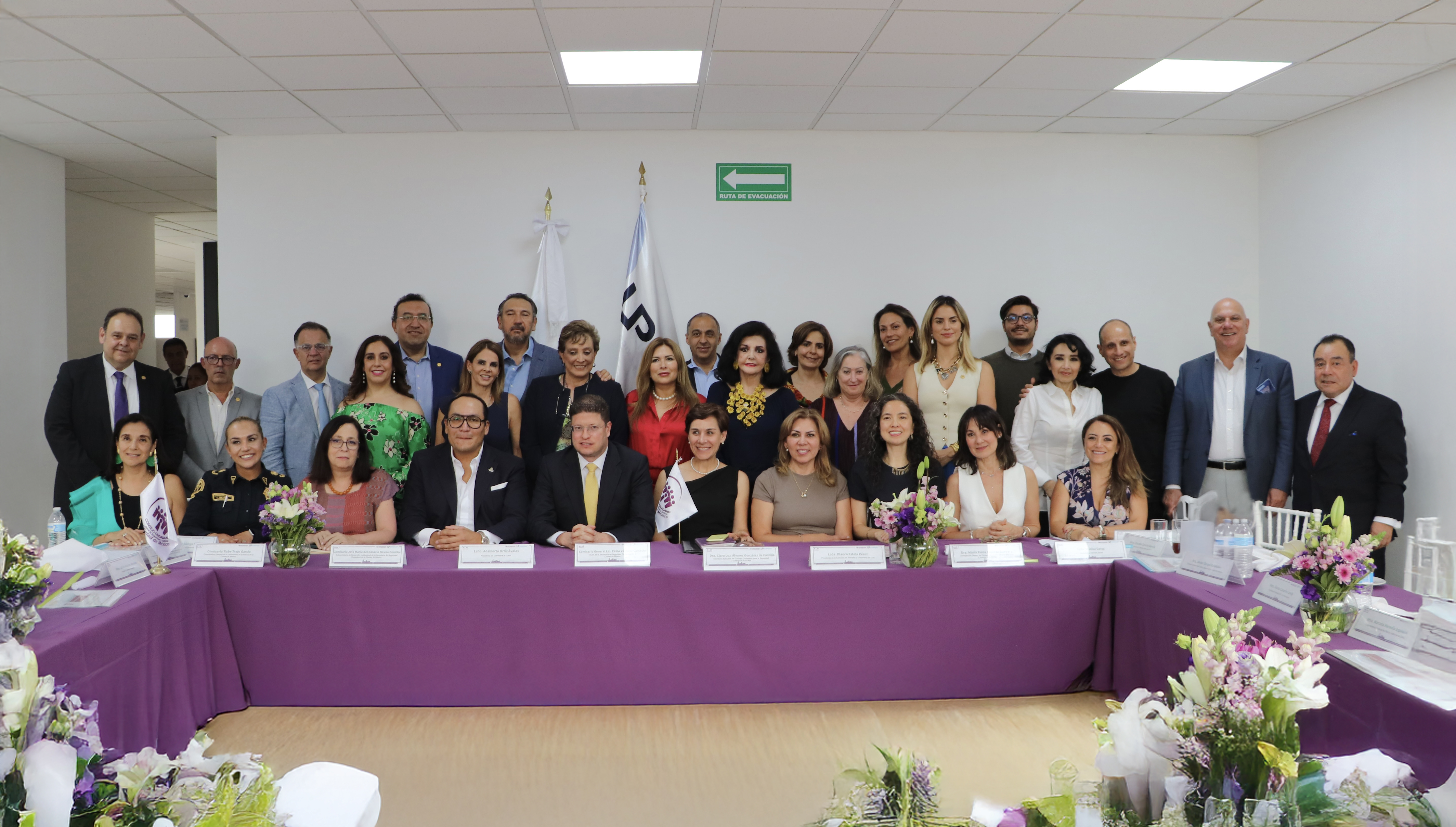 FORTALECEN CONSEJO CIUDADANO Y SSC LA EVALUACIÓN Y EL RECONOCIMIENTO DEL VALOR POLICIAL